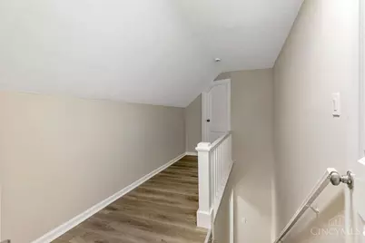6253 Sturdy Avenue, Cincinnati, OH 45230 - Photo 22