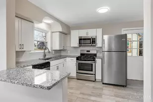 6253 Sturdy Ave, Cincinnati, OH 45230 - Photo 12