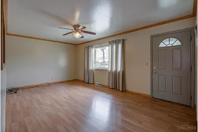 5152 Hawaiian Terrace, Cincinnati, OH 45223 - Photo 2