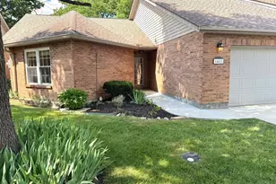 1411 Garden Pl, Sharonville, OH 45246 - Photo 2