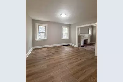 916 Elberon Avenue, Cincinnati, OH 45205 - Photo 4