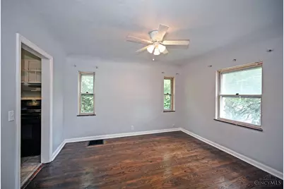 3948 Holman Circle, Silverton, OH 45236 - Photo 24