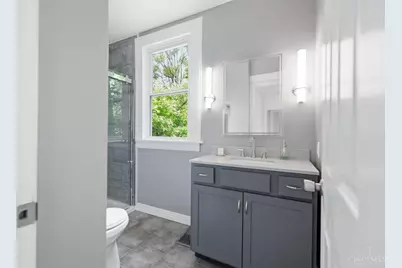 699 N Fred Shuttlesworth Circle, Cincinnati, OH 45229 - Photo 30