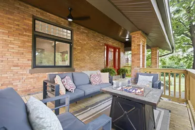699 N Fred Shuttlesworth Circle, Cincinnati, OH 45229 - Photo 4