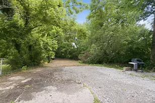 699 N Fred Shuttlesworth Cir, Cincinnati, OH 45229 - Photo 60