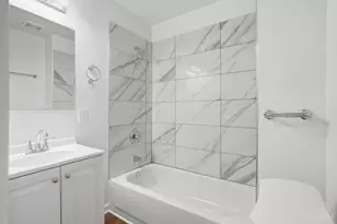 112 W Leslie Ave, Woodlawn, OH 45215 - Photo 24