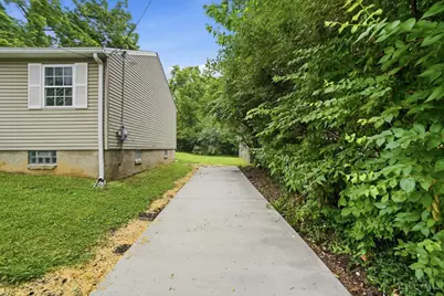 112 W Leslie Avenue, Cincinnati, OH 45215 - Photo 34
