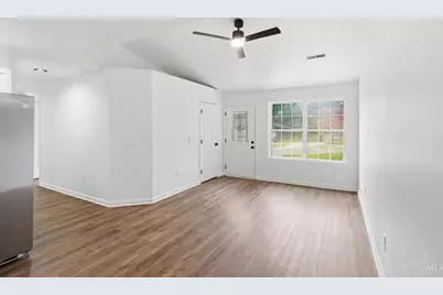 112 W Leslie Avenue, Cincinnati, OH 45215 - Photo 6