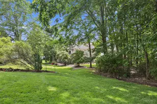 9470 Carriage Run Cir, Deerfield Township, OH 45140 - Photo 8