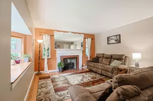 5042 Collinwood Pl, Cincinnati, OH 45227 - Photo 4