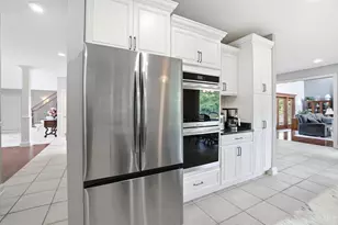 2372 Manistique Lakes Dr, Union Township, OH 45036 - Photo 20