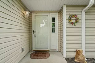 1818 Kenway Pl, Middletown, OH 45044 - Photo 2