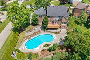 6459 Sherrybrook Dr, Green Township, OH 45248 - Photo 4