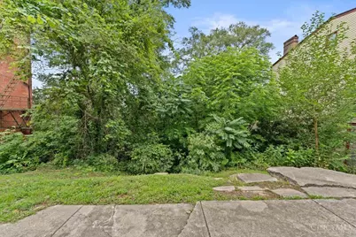 1861 Walker Street, Cincinnati, OH 45202 - Photo 2