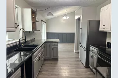 10092 North Shore Drive, Hillsboro, OH 45133 - Photo 6
