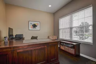 5945 Brierly Ridge Dr, Green Township, OH 45247 - Photo 14