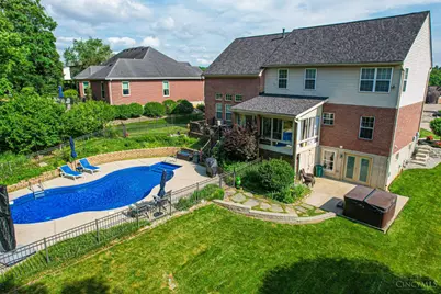 5945 Brierly Ridge Drive, Green Township, OH 45247 - Photo 10