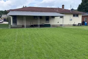 881 Sanders Dr, Hamilton, OH 45013 - Photo 16