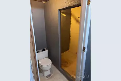 881 Sanders Drive, Hamilton, OH 45013 - Photo 14