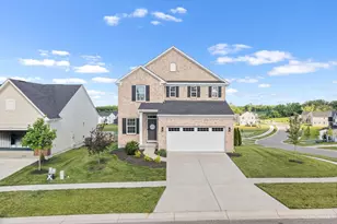5994 Outlook Ct, Hamilton Township, OH 45152 - Photo 2