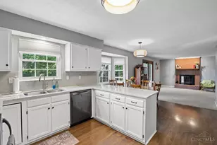 4510 Hutchinson Glen Dr, Cincinnati, OH 45248 - Photo 14
