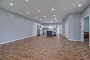 7926 Normandy Ln, Centerville, OH 45459 - Photo 6