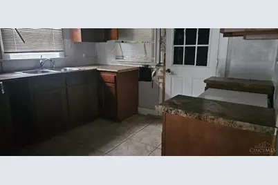1606 Dauner Avenue, Cincinnati, OH 45207 - Photo 4
