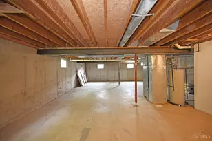560 Louise Dr, Xenia, OH 45385 - Photo 62