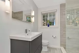 308 Indian View Dr, Miami Township, OH 45140 - Photo 16