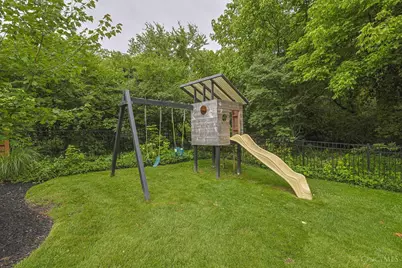 1215 Hollywood Avenue, Cincinnati, OH 45224 - Photo 52