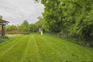 1215 Hollywood Ave, Cincinnati, OH 45224 - Photo 48
