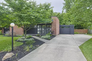 1215 Hollywood Ave, Cincinnati, OH 45224 - Photo 56
