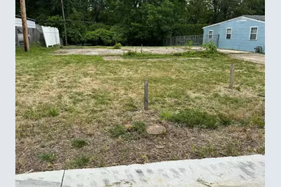 199 Orchard Circle, Blanchester, OH 45107 - Photo 2