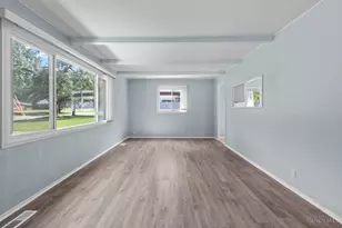 8777 Morningstar Ln, Springfield Township, OH 45231 - Photo 6