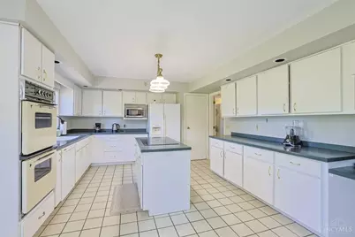7407 Ayers Road, Anderson Township, OH 45255 - Photo 18