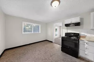 8587 Daly Rd, Springfield Township, OH 45231 - Photo 14