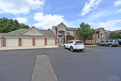 5370 Meadow Walk #1B, Cincinnati, OH 45247 - Photo 2
