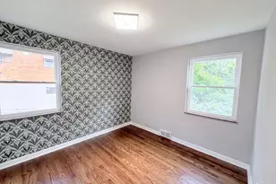 577 Lowell Ave, Cincinnati, OH 45220 - Photo 4