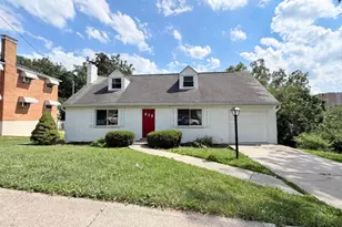 577 Lowell Ave, Cincinnati, OH 45220 - Photo 1