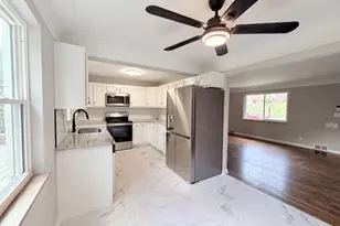 577 Lowell Ave, Cincinnati, OH 45220 - Photo 6