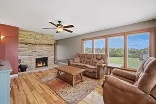 1122 Mockingbird Ln, Turtle Creek Township, OH 45036 - Photo 14
