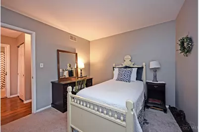8616 Linderwood Lane, Anderson Township, OH 45255 - Photo 32