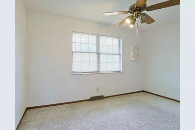 3410 Carol Ann Lane, Middletown, OH 45044 - Photo 18