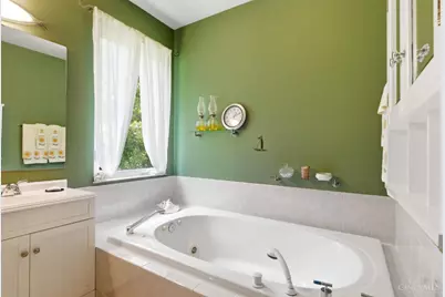 12196 Kilbride Drive, Cincinnati, OH 45251 - Photo 22