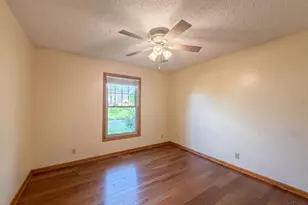 2129 Greenpine Dr, Springfield Township, OH 45231 - Photo 14