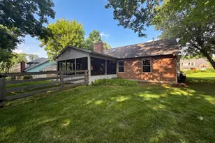2129 Greenpine Dr, Springfield Township, OH 45231 - Photo 20