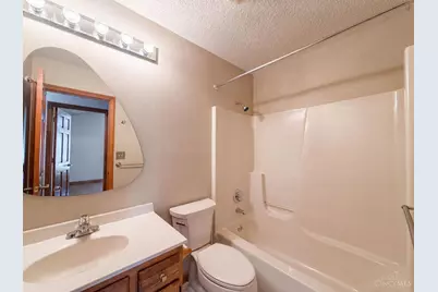 2129 Greenpine Drive, Springfield Township, OH 45231 - Photo 12