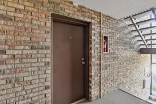 539 Davis Rd, Pierce Township, OH 45255 - Photo 2