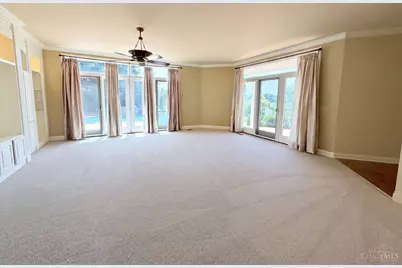 7087 Bridgetown Road, Green Township, OH 45248 - Photo 12