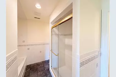 7087 Bridgetown Road, Green Township, OH 45248 - Photo 22
